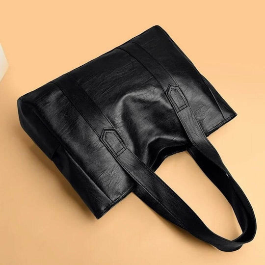 Lucy’s Sleek Essential | Shoulder Bag - Joan's Bags